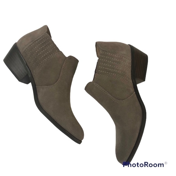 Lucky Brand Taupe Leather Folley Ankle Booties size 9M - Picture 4 of 11